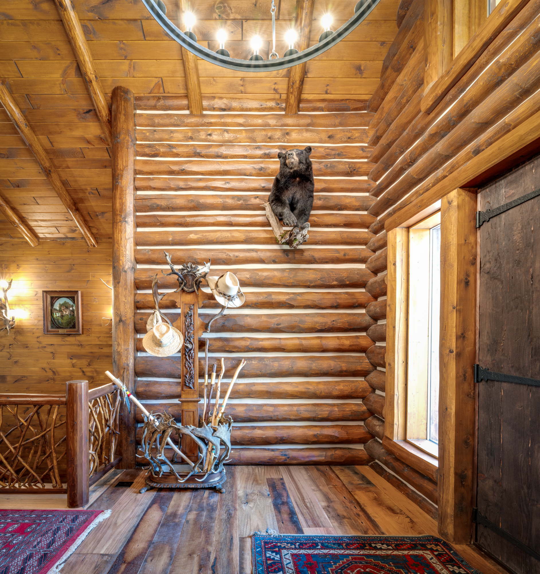 Foyer Bear Nook