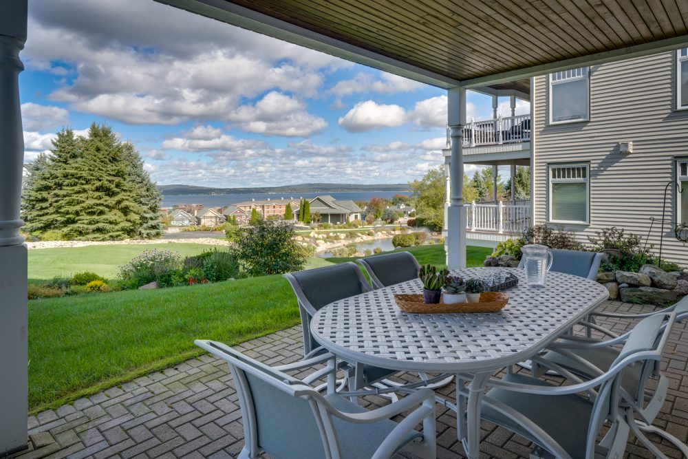 Patio Table View