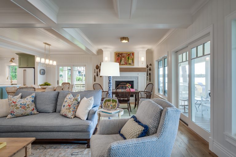 Living Room into Fireplace